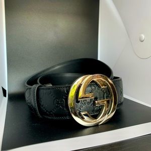 Gucci Microguccissima Belt